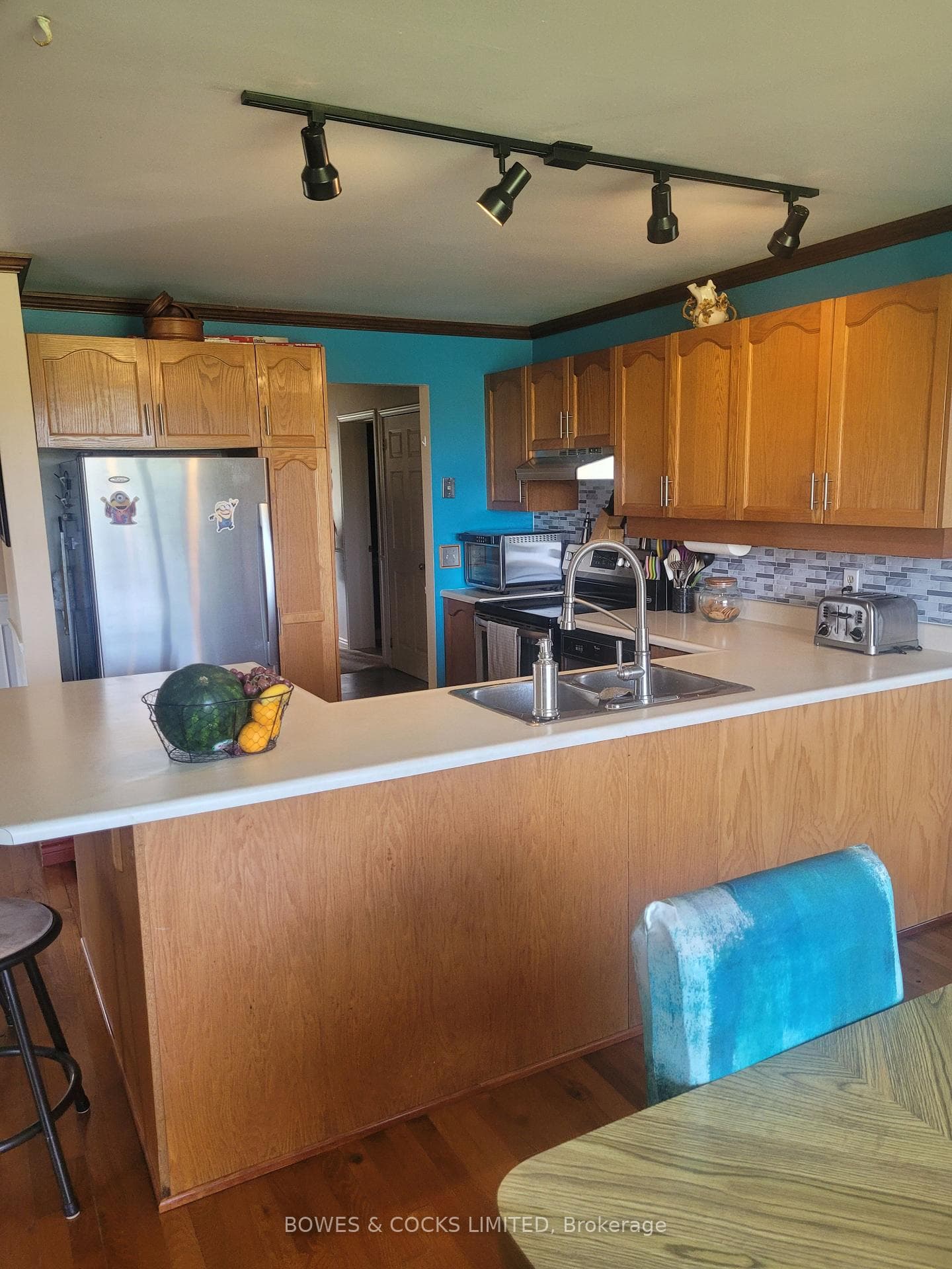 638 Cedar Glen Road photo 5