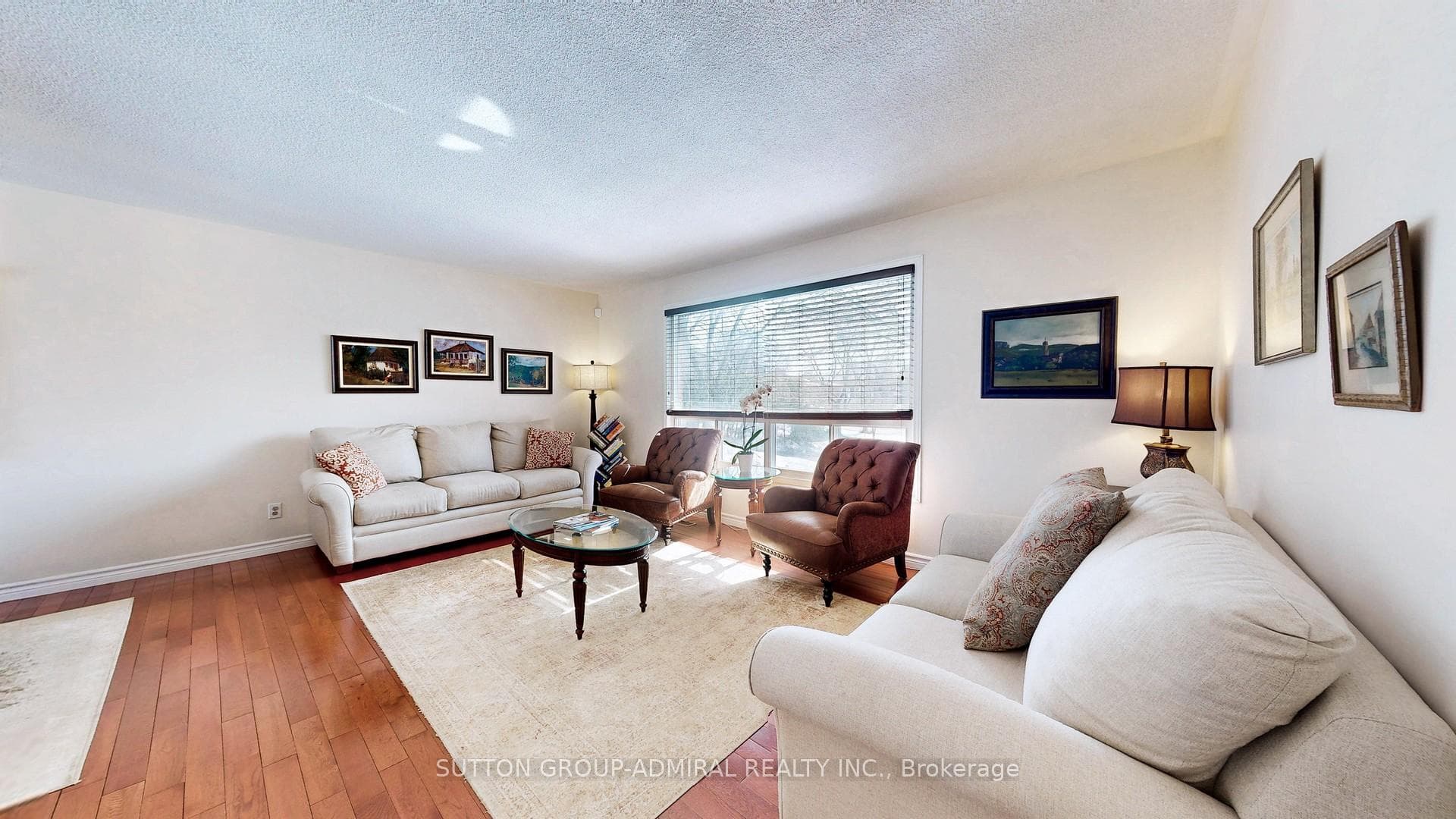 42 Jondan Crescent photo 11