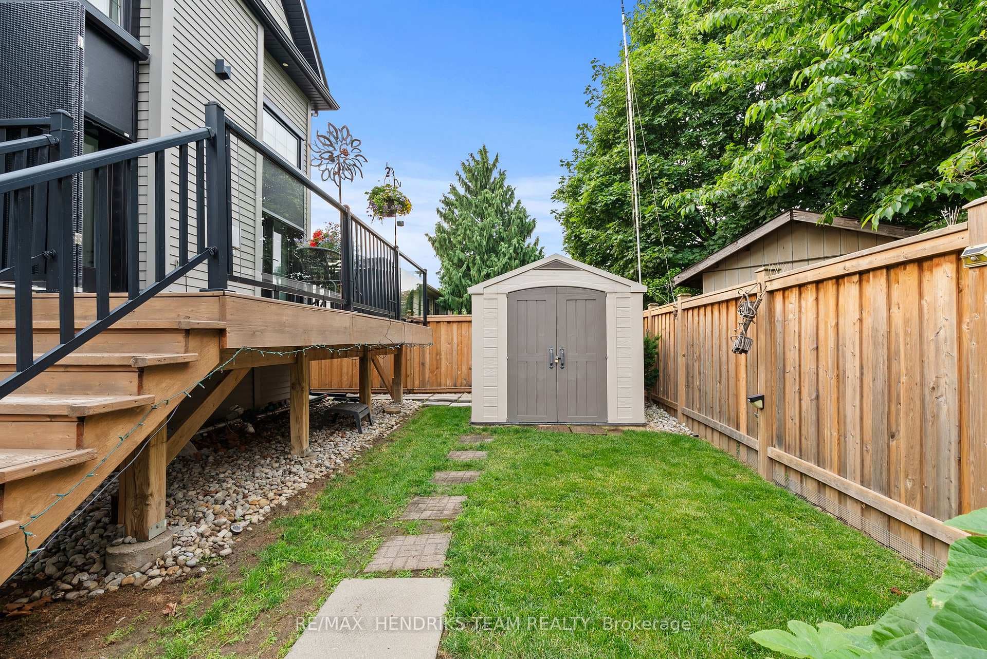 8 Stanmary Drive photo 38