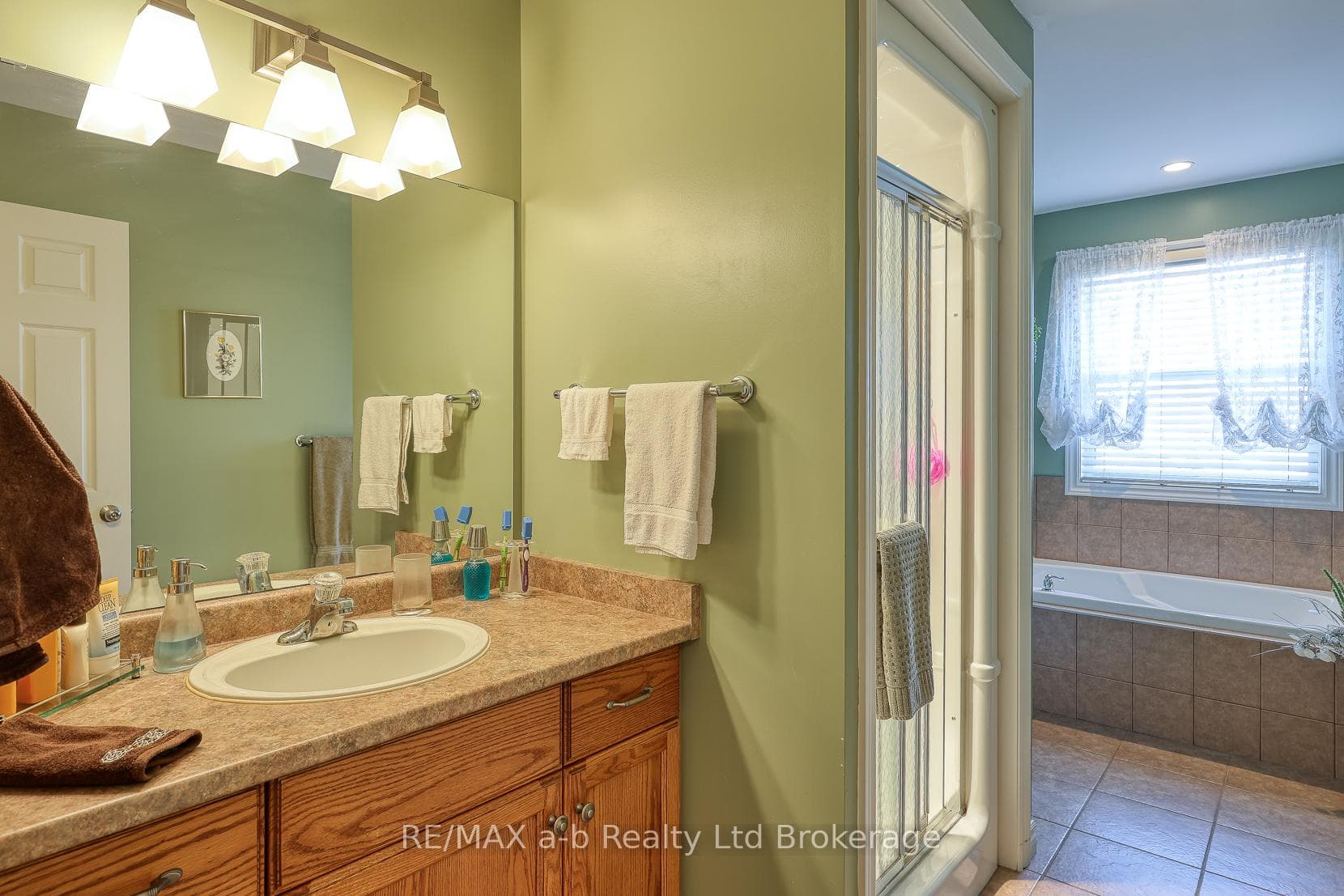 229 Cherry Street photo 23