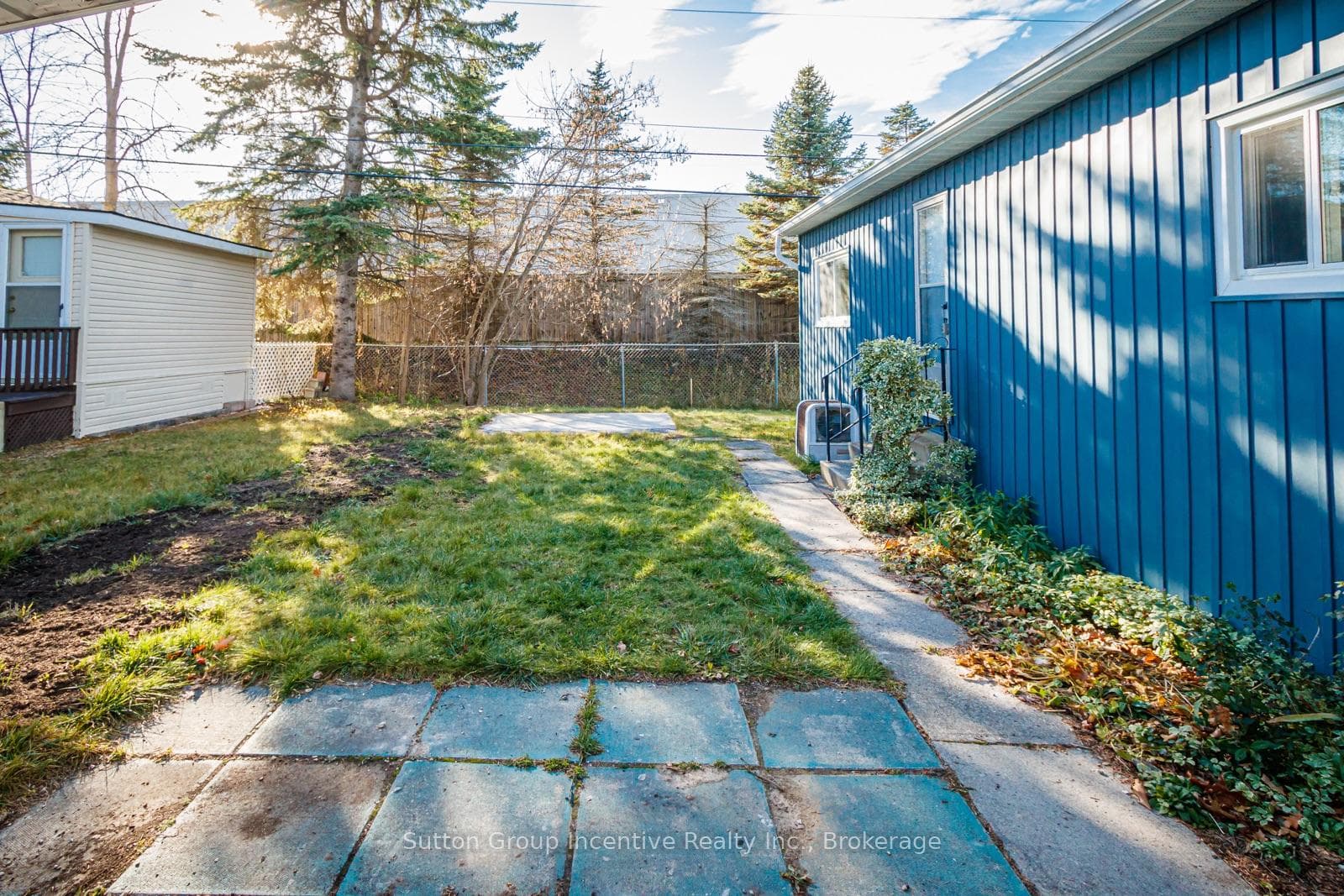 6 GEORGIAN GLEN Drive photo 26