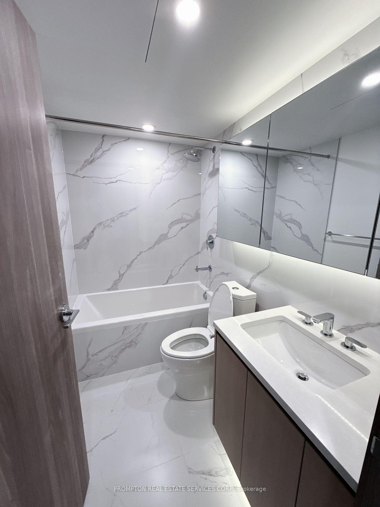 1 Concord Cityplace Way Unit 2606 photo 14