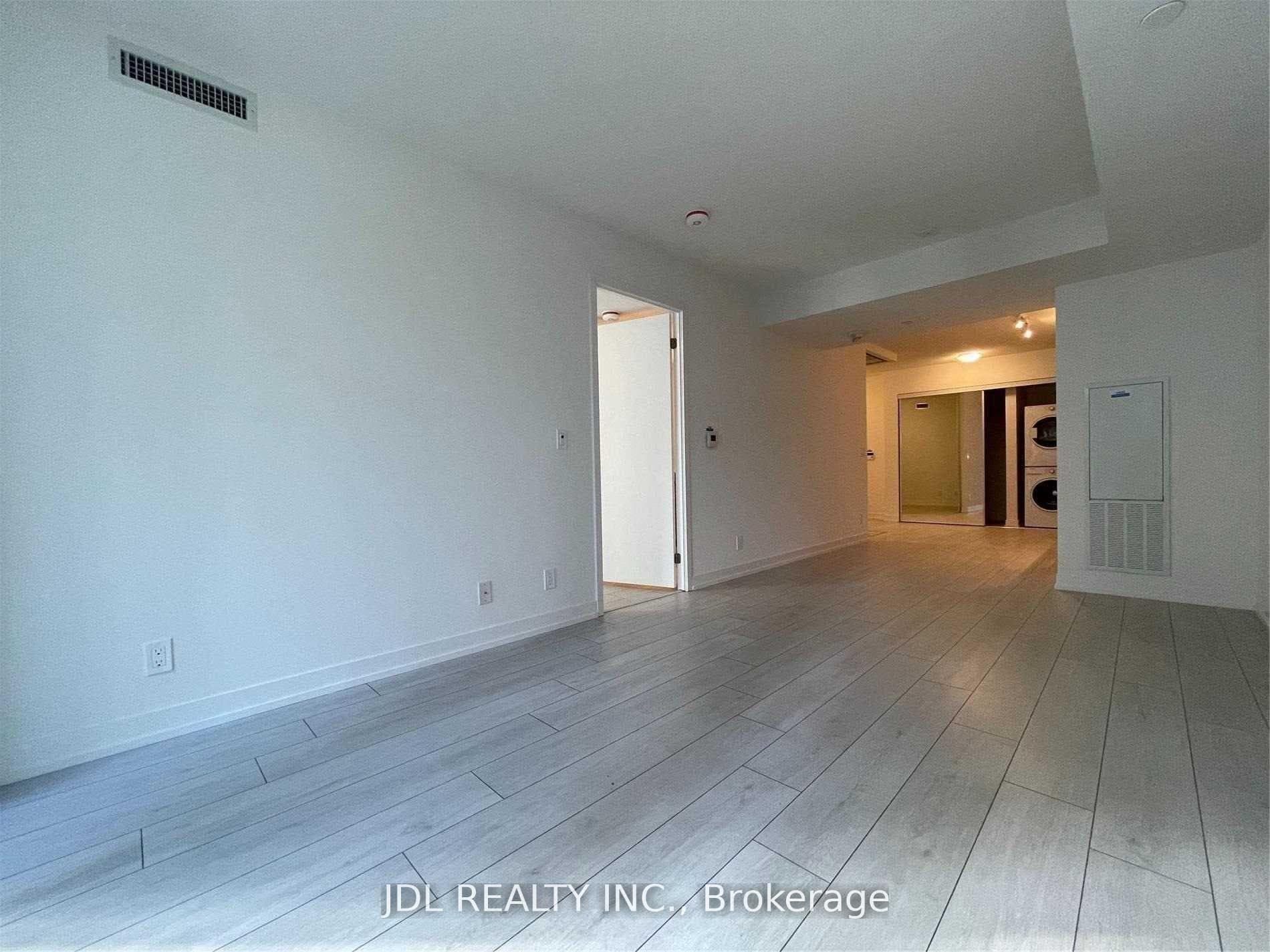 60 Shuter Street Unit 301 photo 5