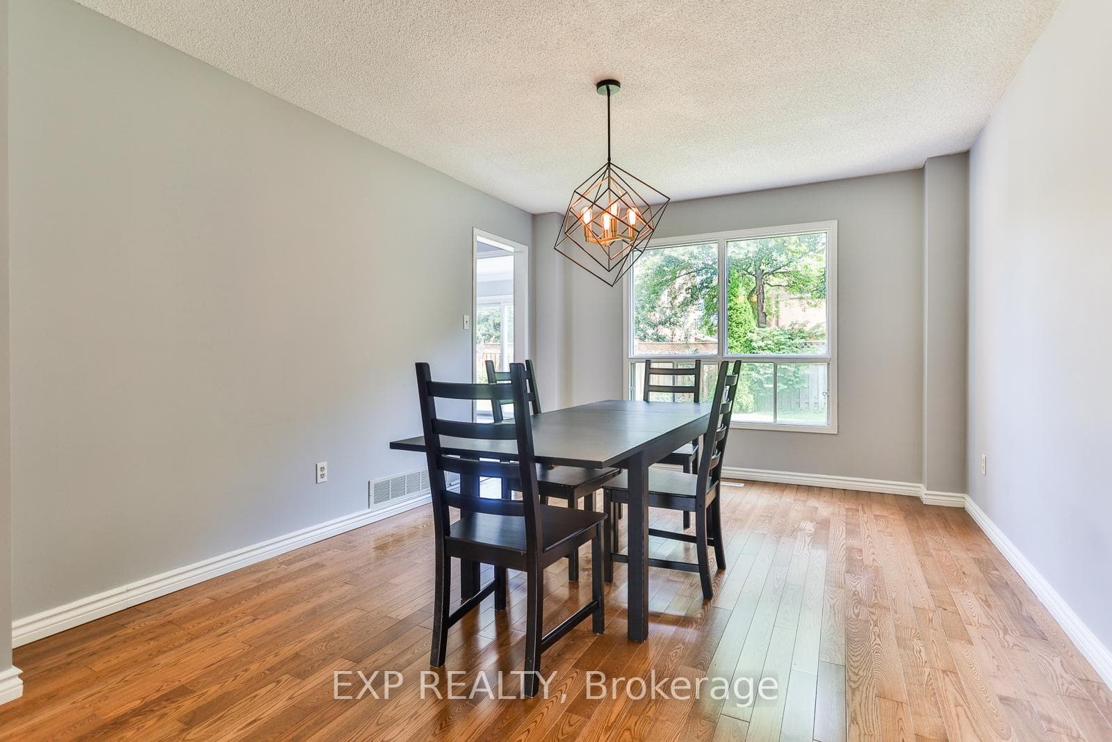 3178 Huxley Drive photo 8