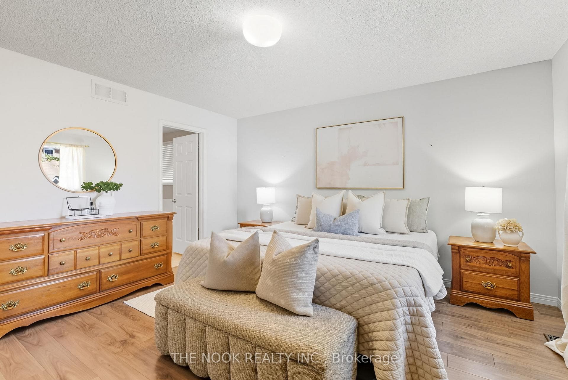 58 Stagemaster Crescent photo 14