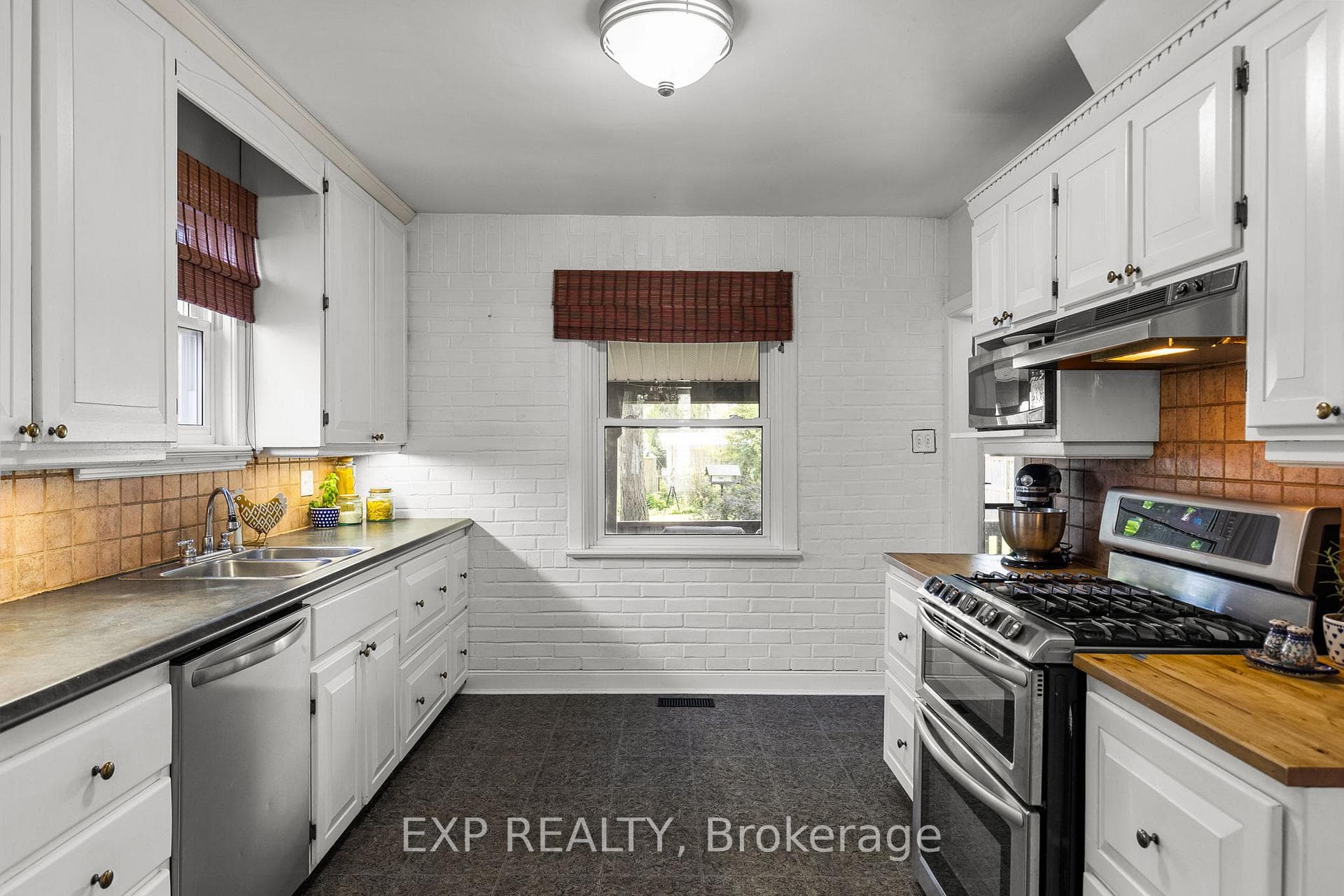 154 Clapperton Street photo 3
