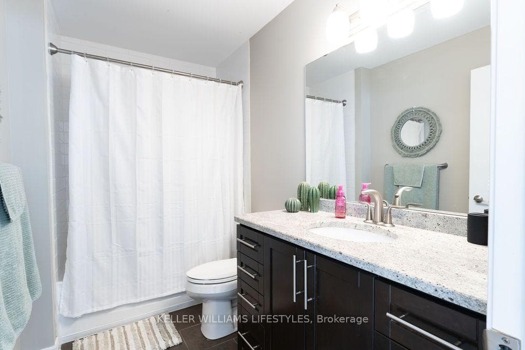 330 RIDOUT Street Unit 804 photo 14
