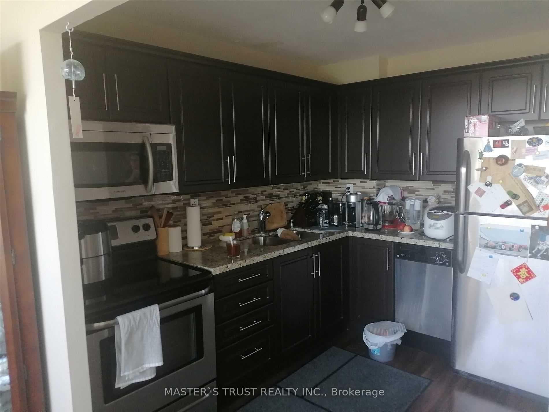 530 Lolita Gardens Unit 1210 photo 12