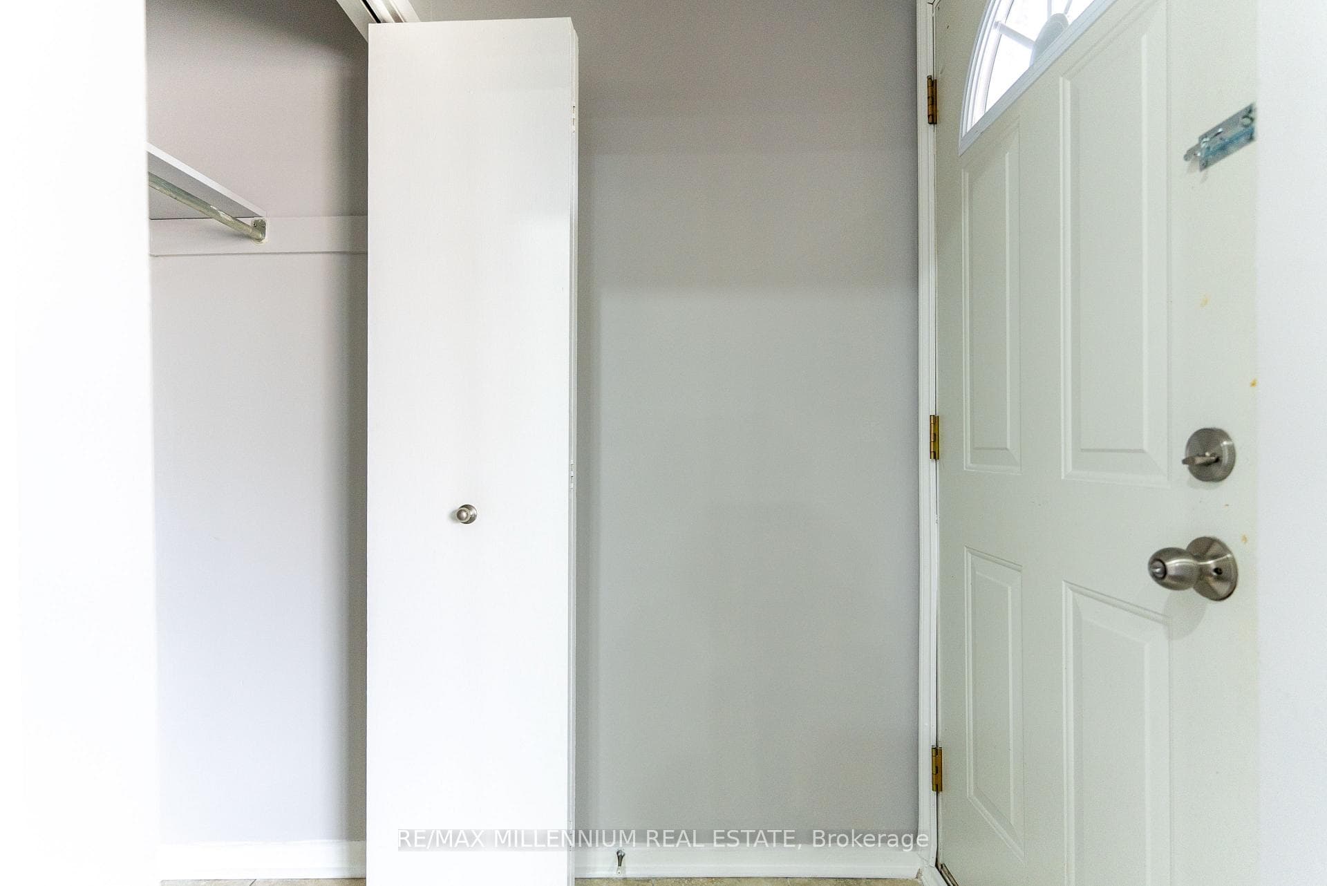 8419 Lamont Avenue photo 5