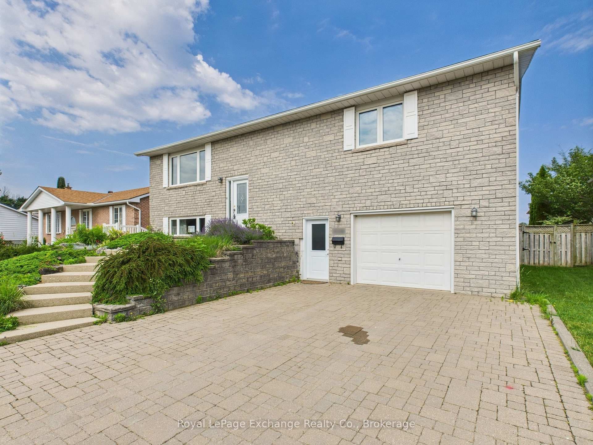 626 Macyoung Drive photo 1