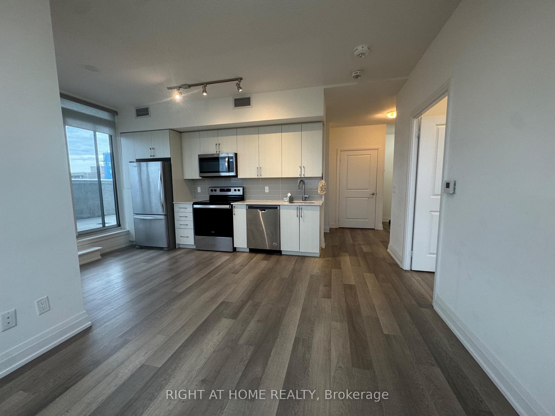 3121 Sheppard Avenue Unit 905 photo 24