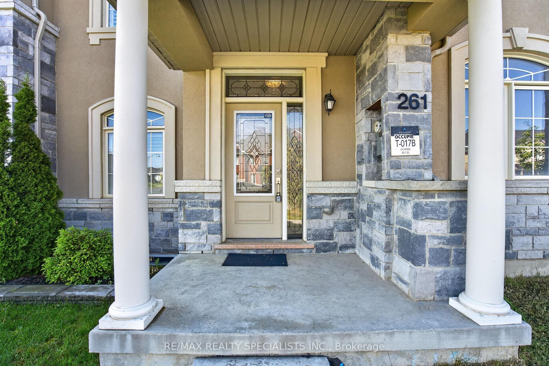 261 INSPIRE Boulevard photo 9