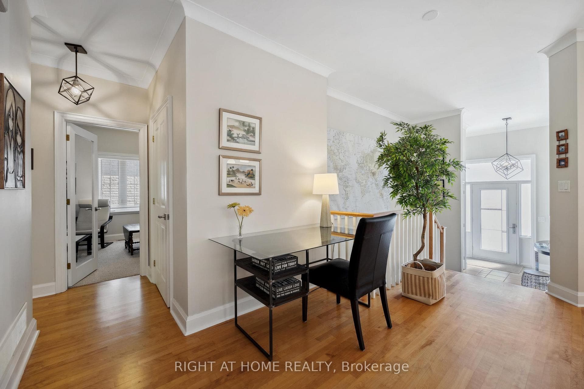 16 Pine Court photo 6