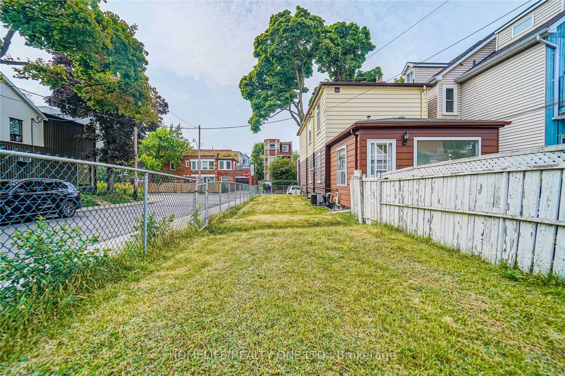 104 Benson Avenue Unit Upper photo 24