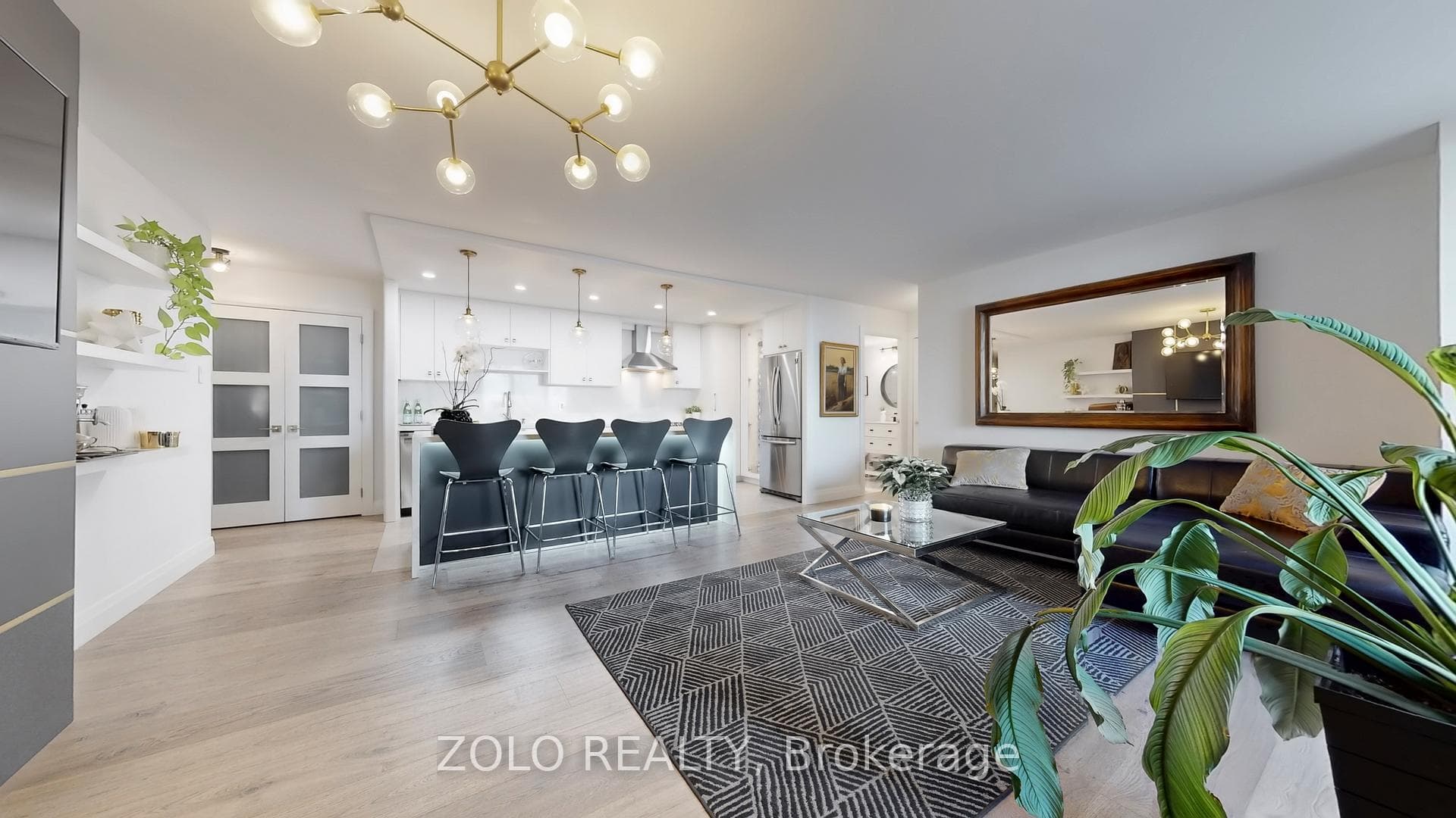 1515 Lakeshore Road Unit 1509 photo 6