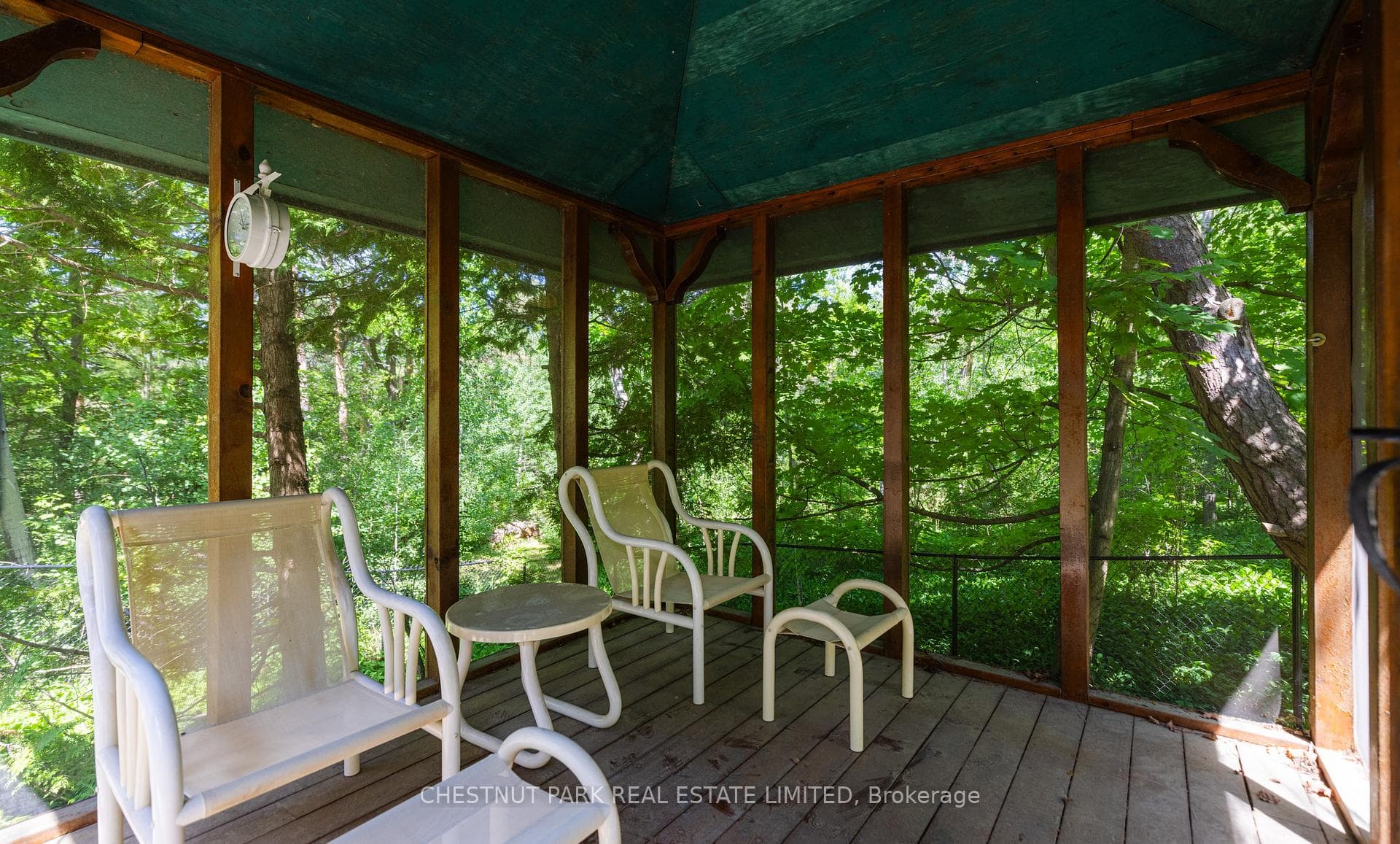 90 Ridge Road photo 32