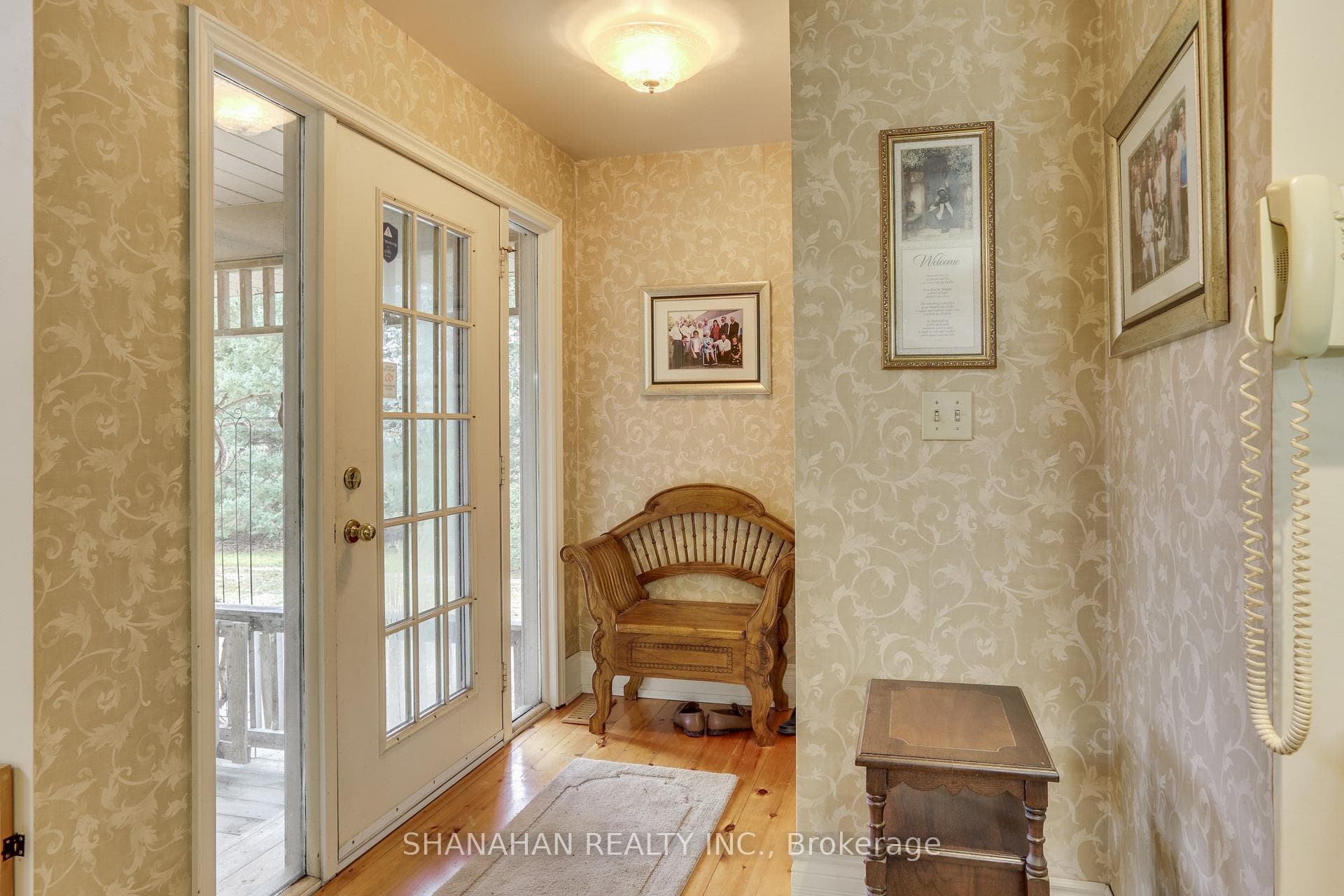 2404 Katesville Drive photo 3