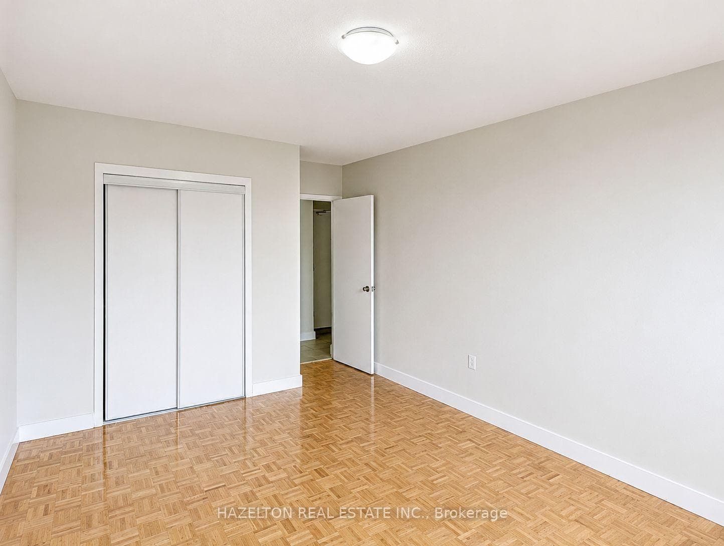 1780 Victoria Park Avenue Unit 305 photo 7