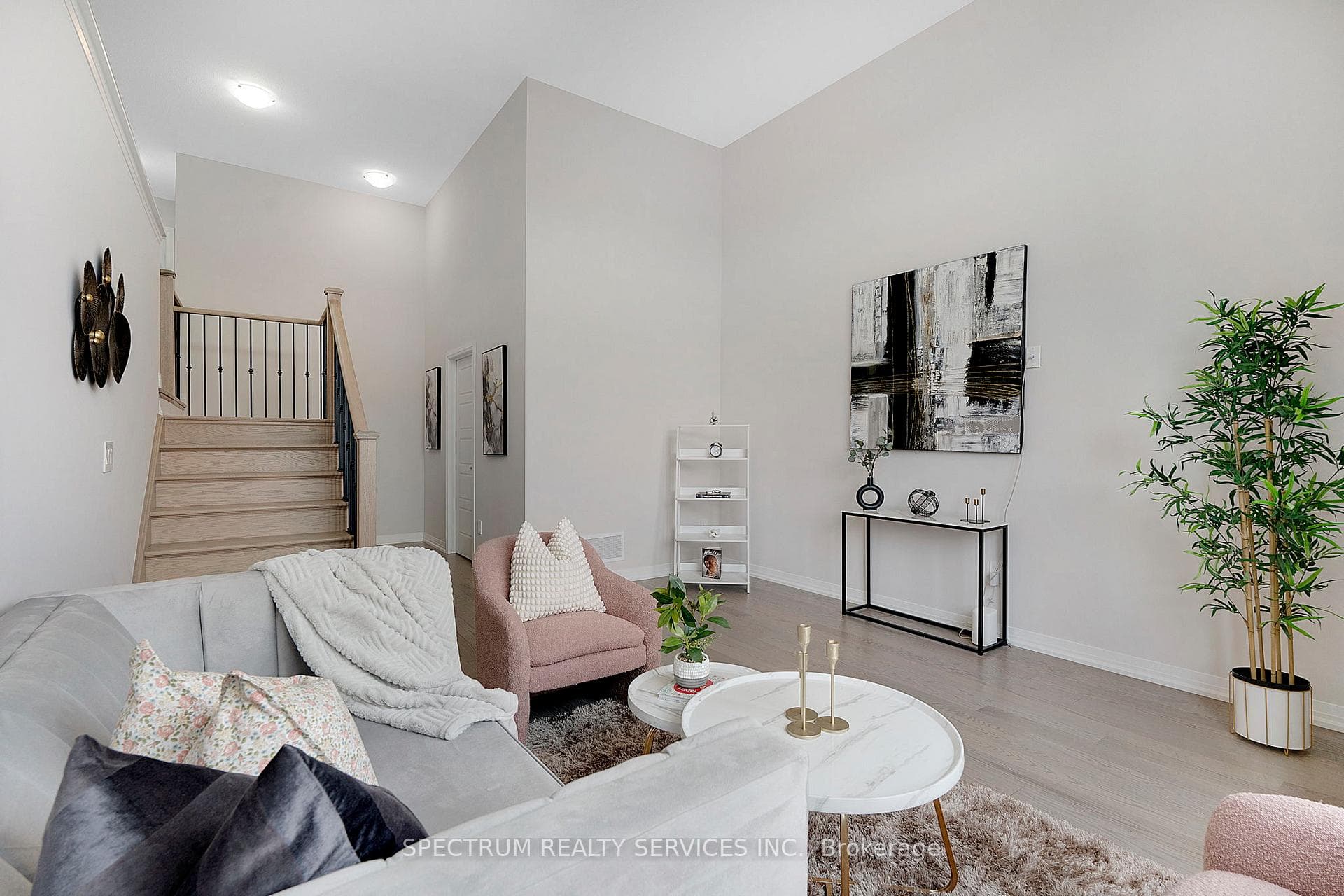 11 Blackburn Street photo 21