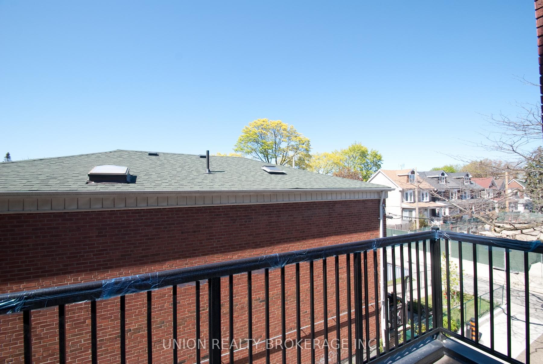 14 Dewhurst Boulevard Unit 305 photo 14