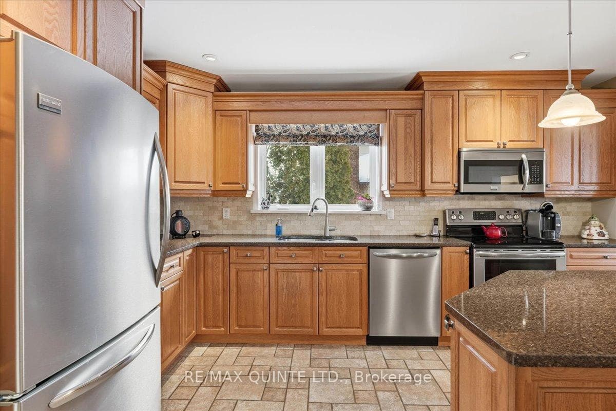 10 Grosvenor Drive photo 14