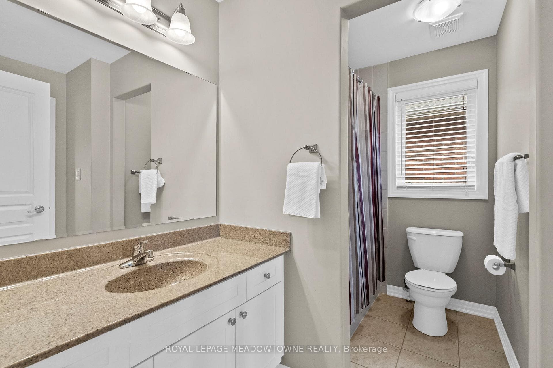 589 Bartleman Terrace photo 24