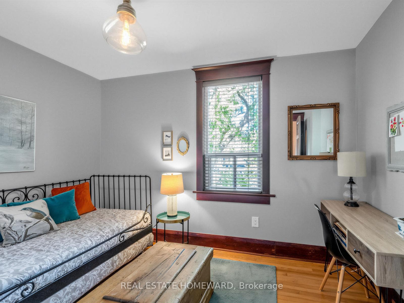 309 Chisholm Avenue photo 28