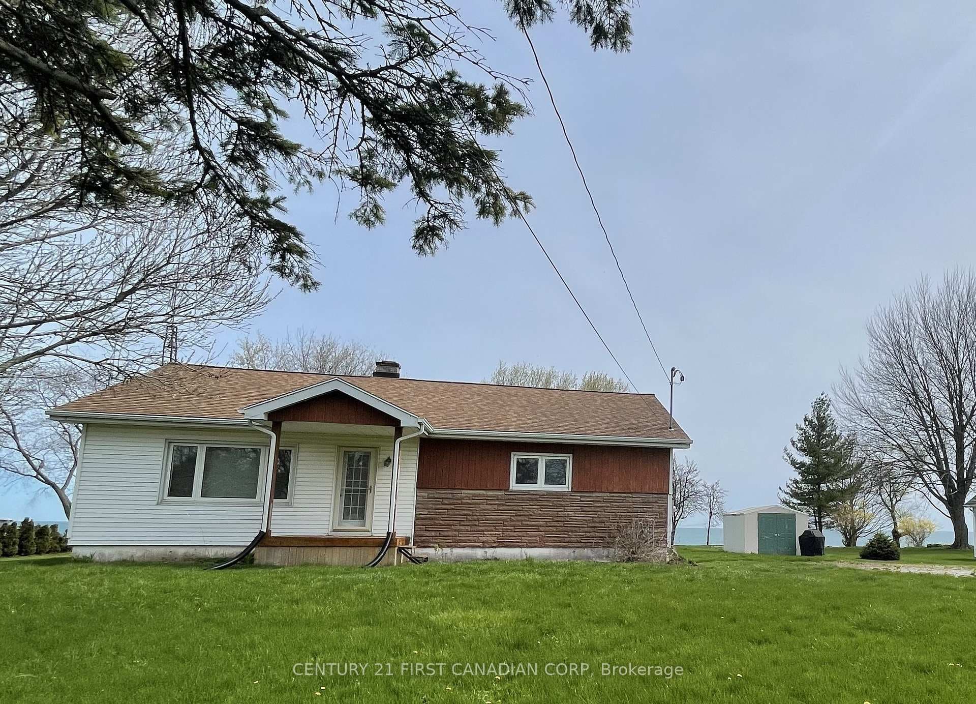 4578 Talbot Trail photo 2
