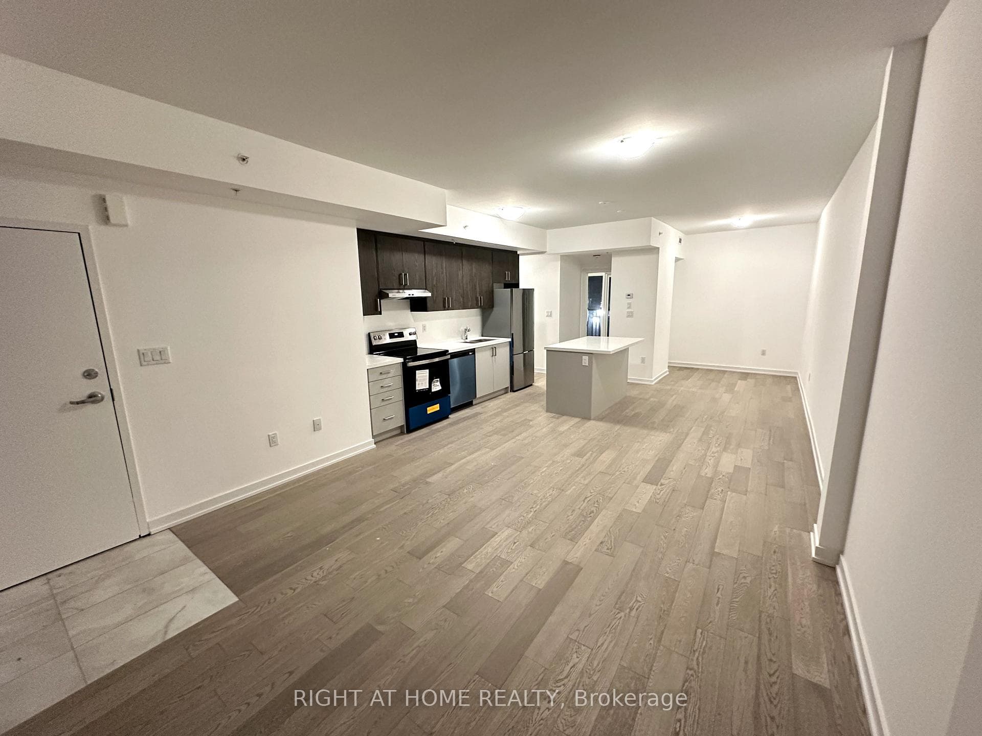 188 Angus Drive Unit 9 photo 3