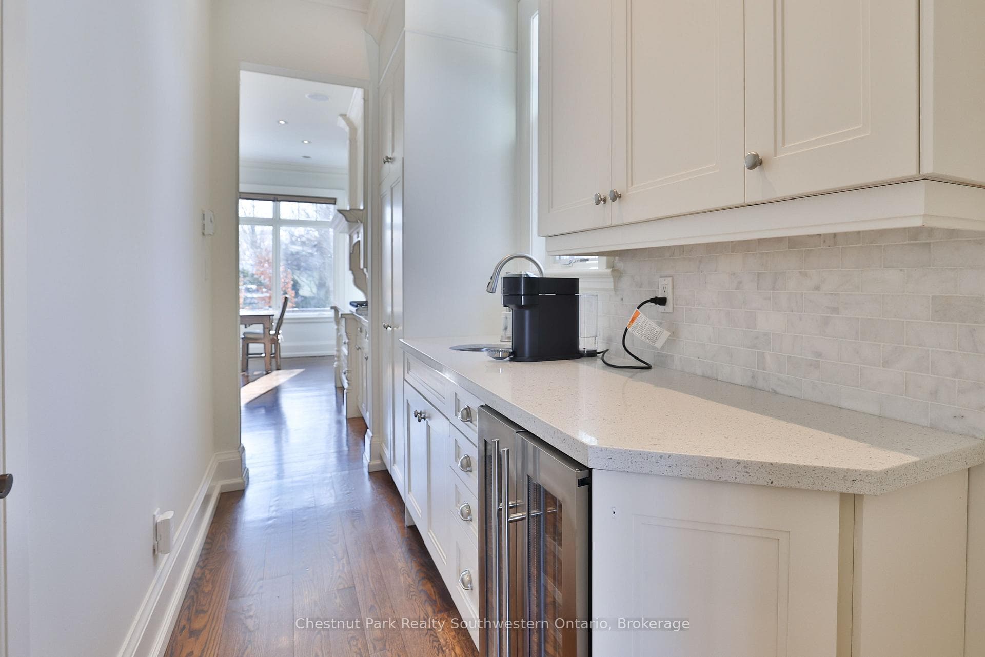 428 Sheddon Avenue photo 22