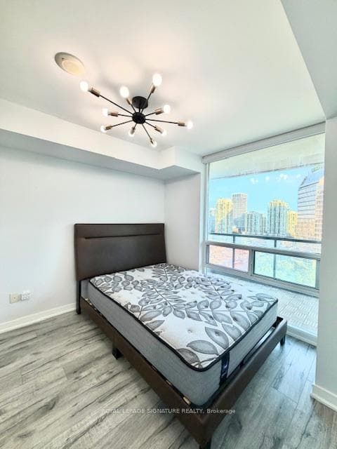 5740 Yonge Street Unit 1401 photo 6