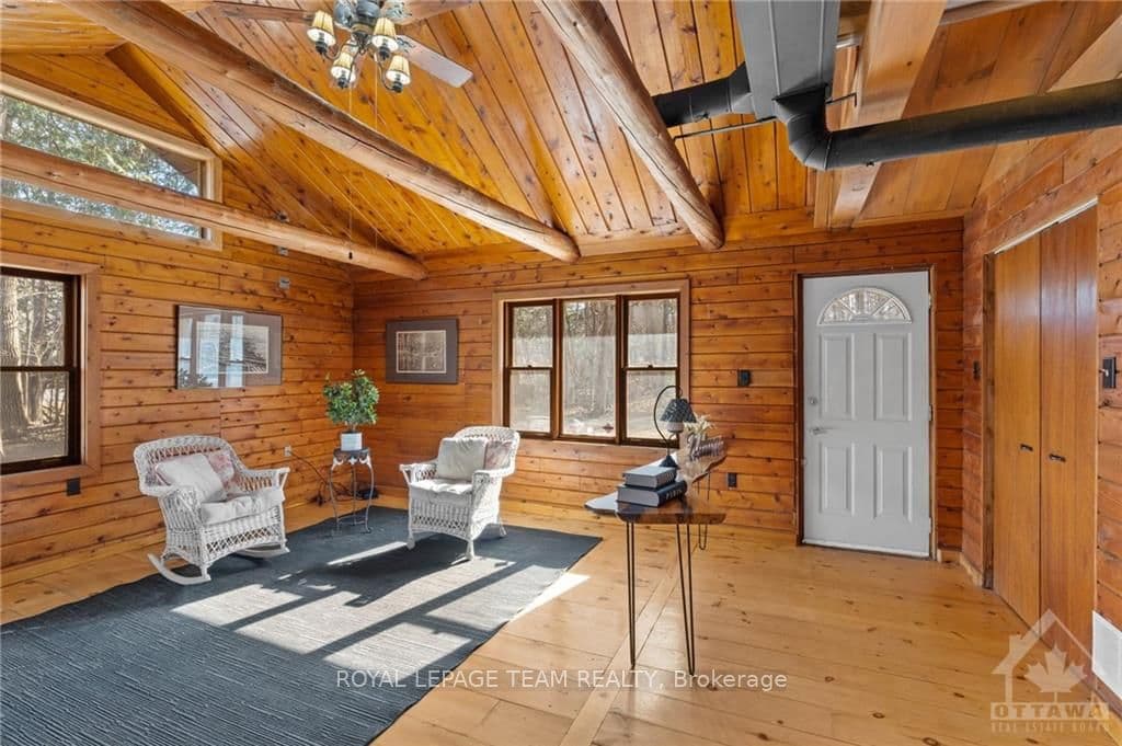 4265 ROGERS STEVENS Drive photo 3