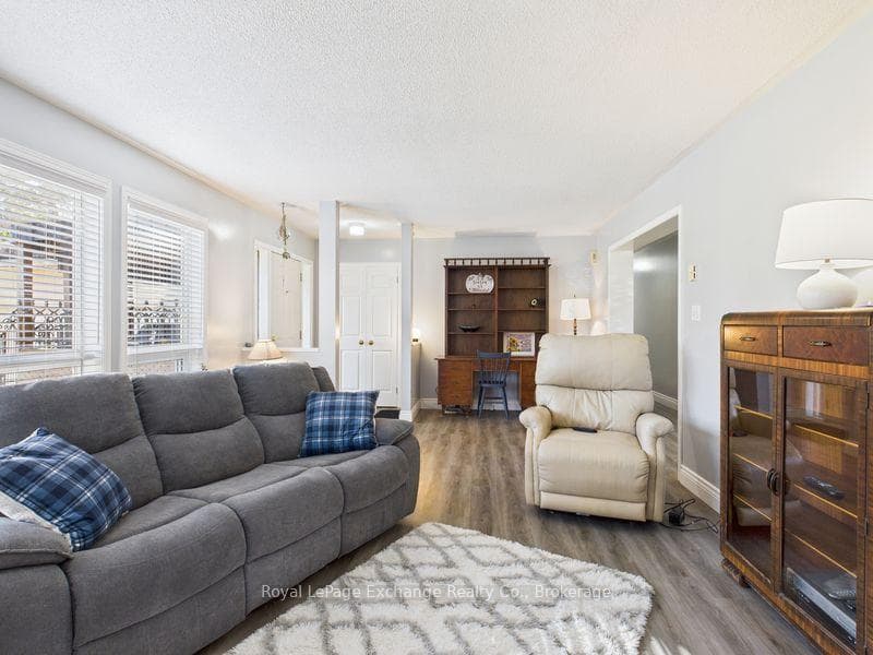390 MacDougall Drive Unit 2 photo 5