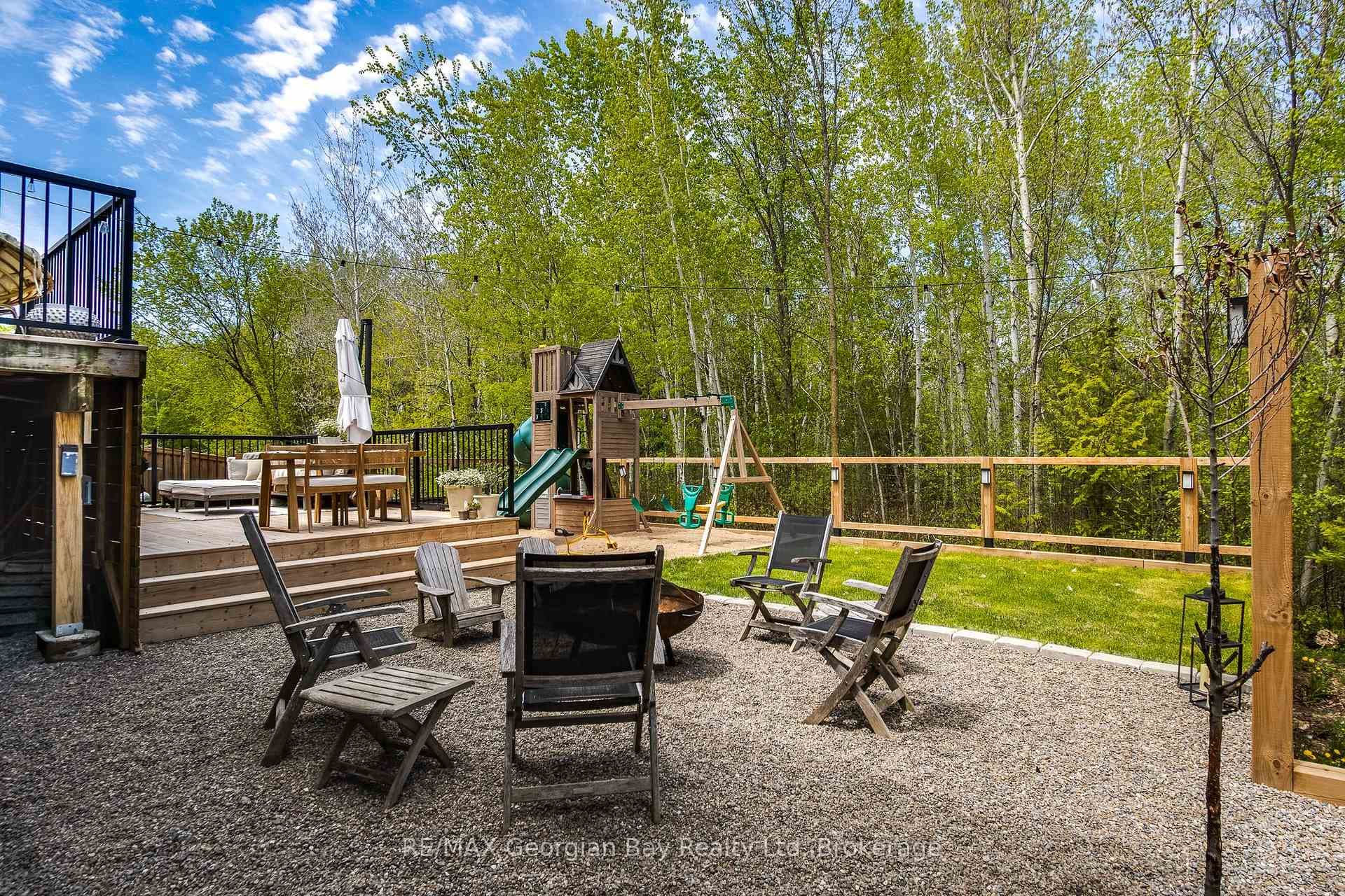 215 Roy Drive photo 36