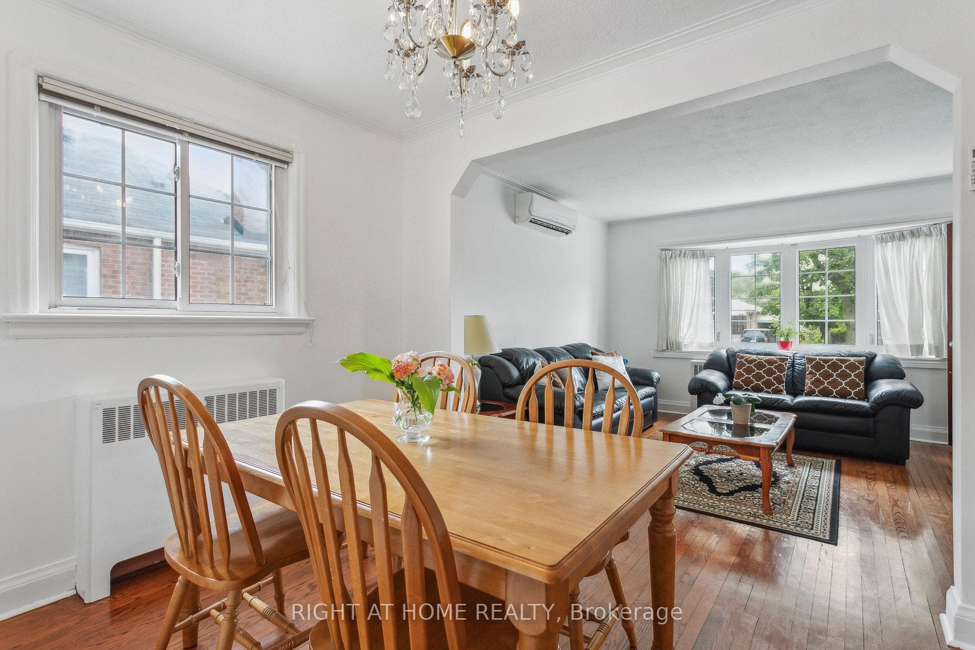 978 Pharmacy Avenue photo 13