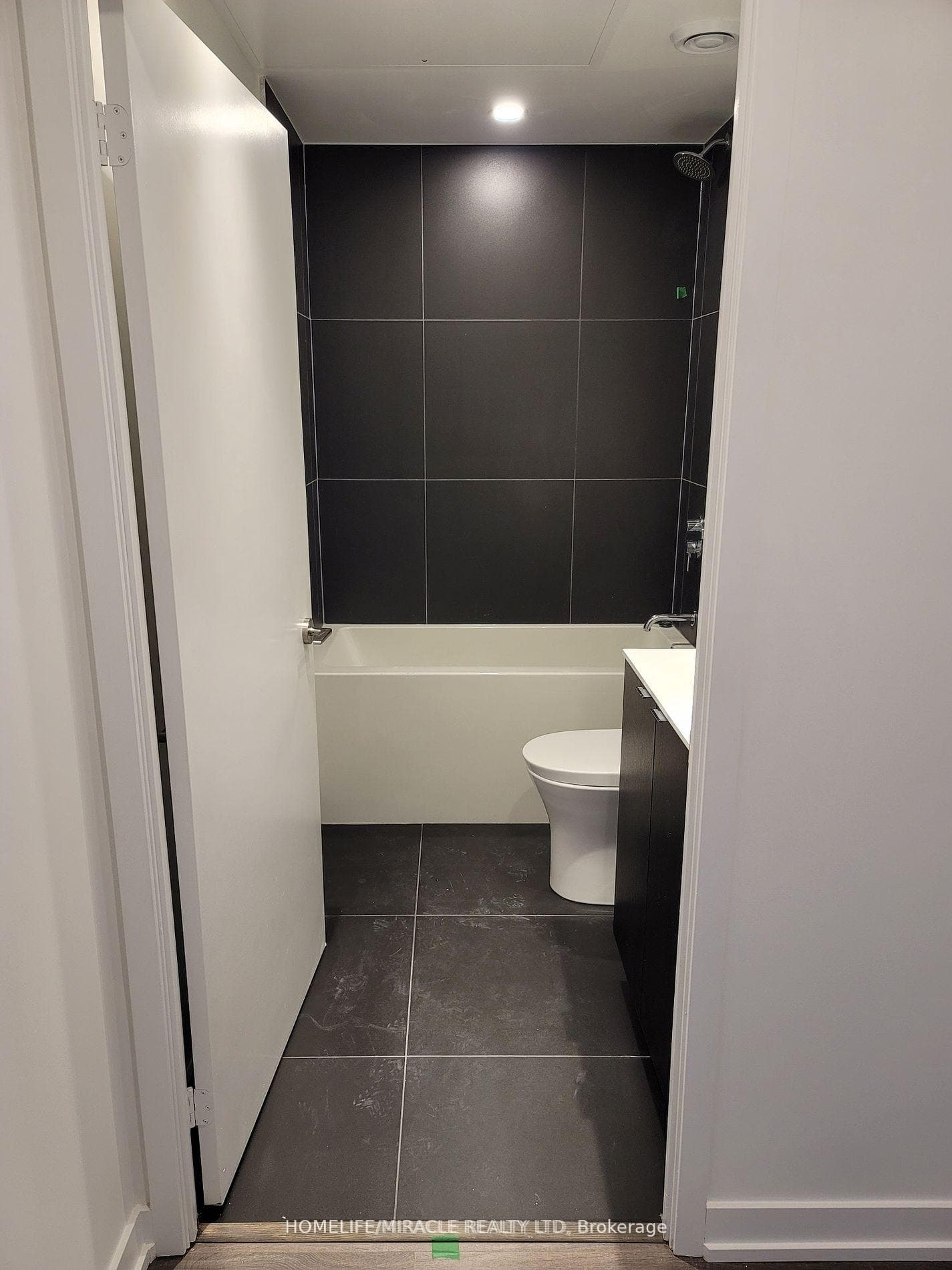 20 Edward Street Unit 923 photo 11