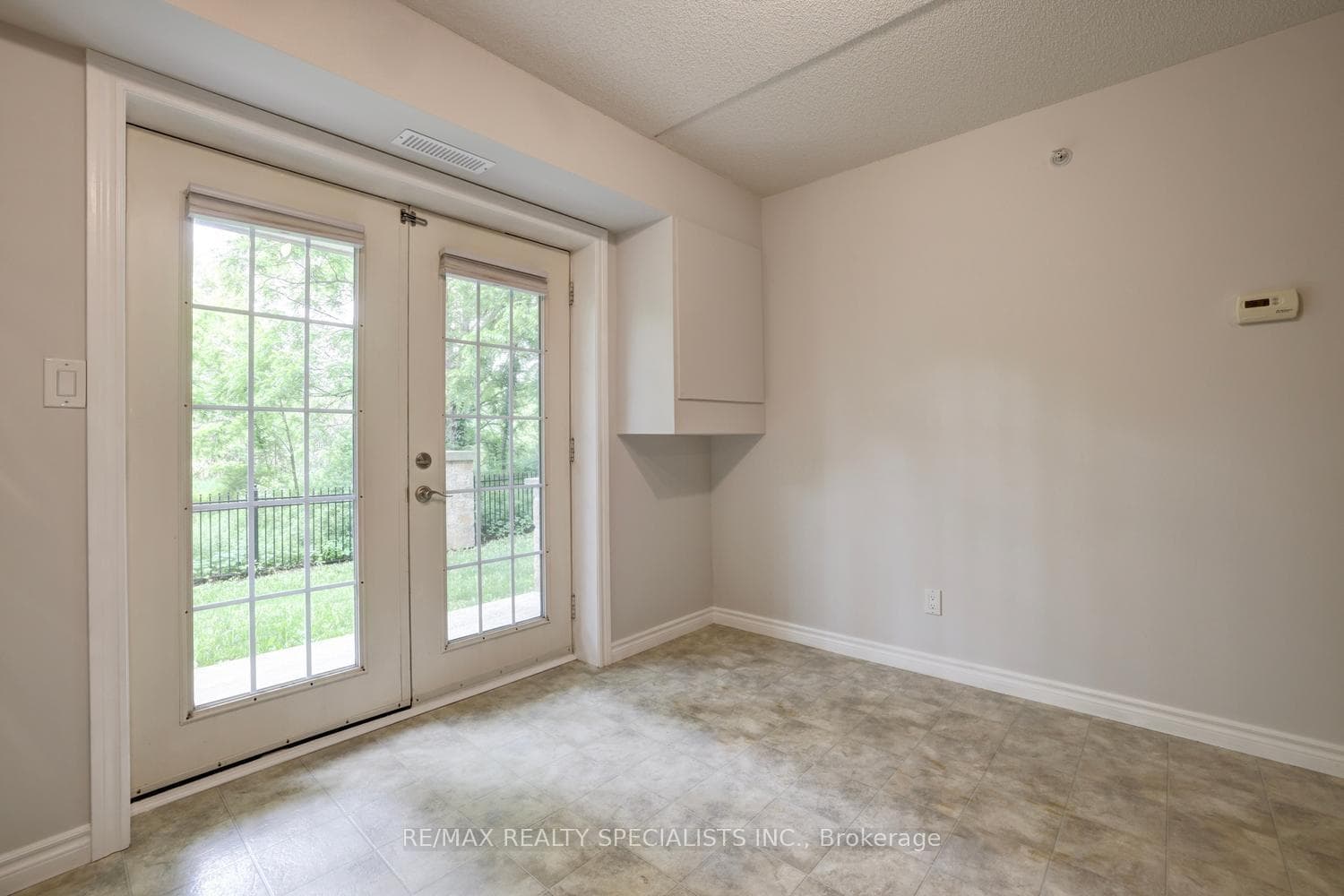1490 Bishops Gate Unit 107 photo 26