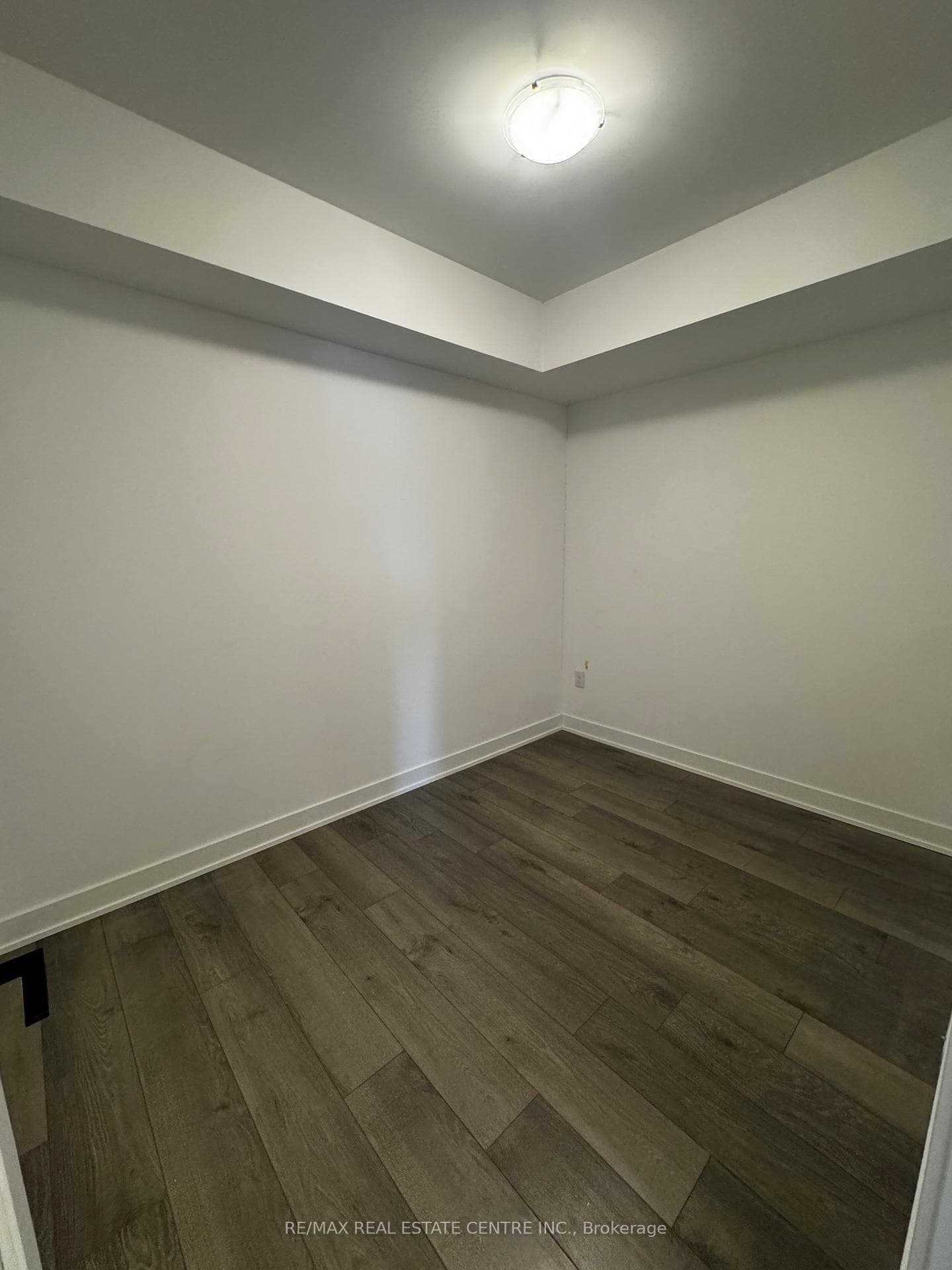 4 Spice Way Unit 508 photo 8