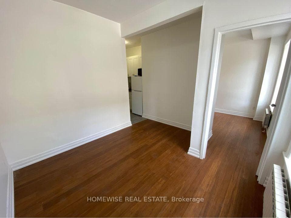 1 Triller Avenue Unit 104 photo 2