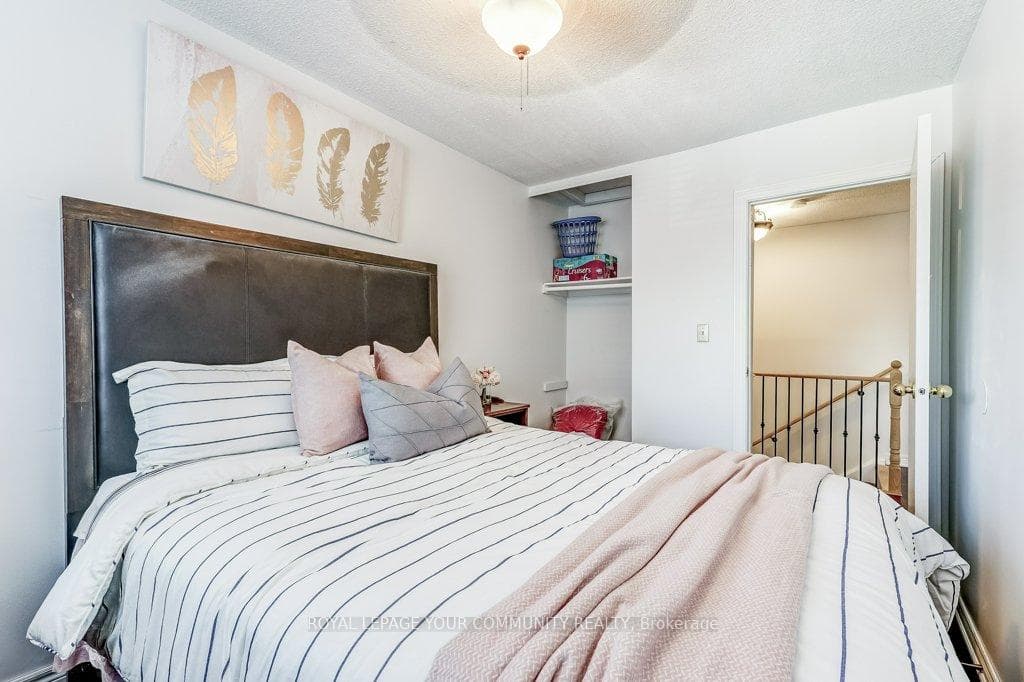 960 Glen Street Unit 113 photo 17