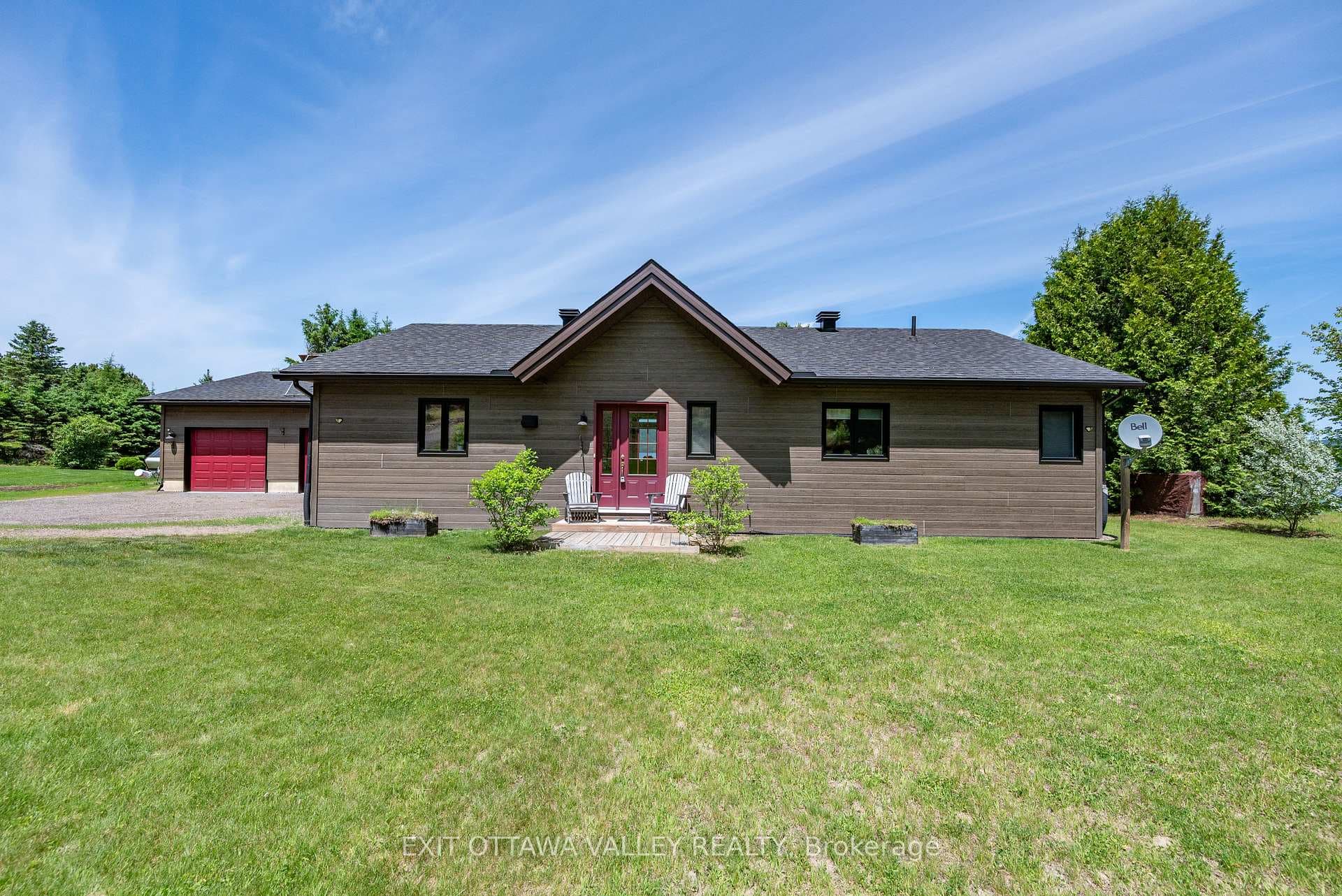 507 Edgewater Way photo 2