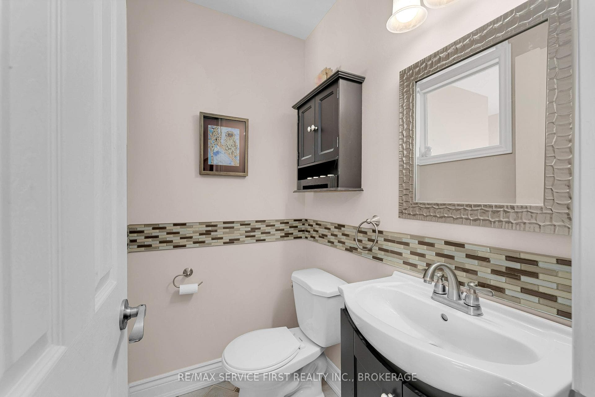 116 Cairn Grove photo 18