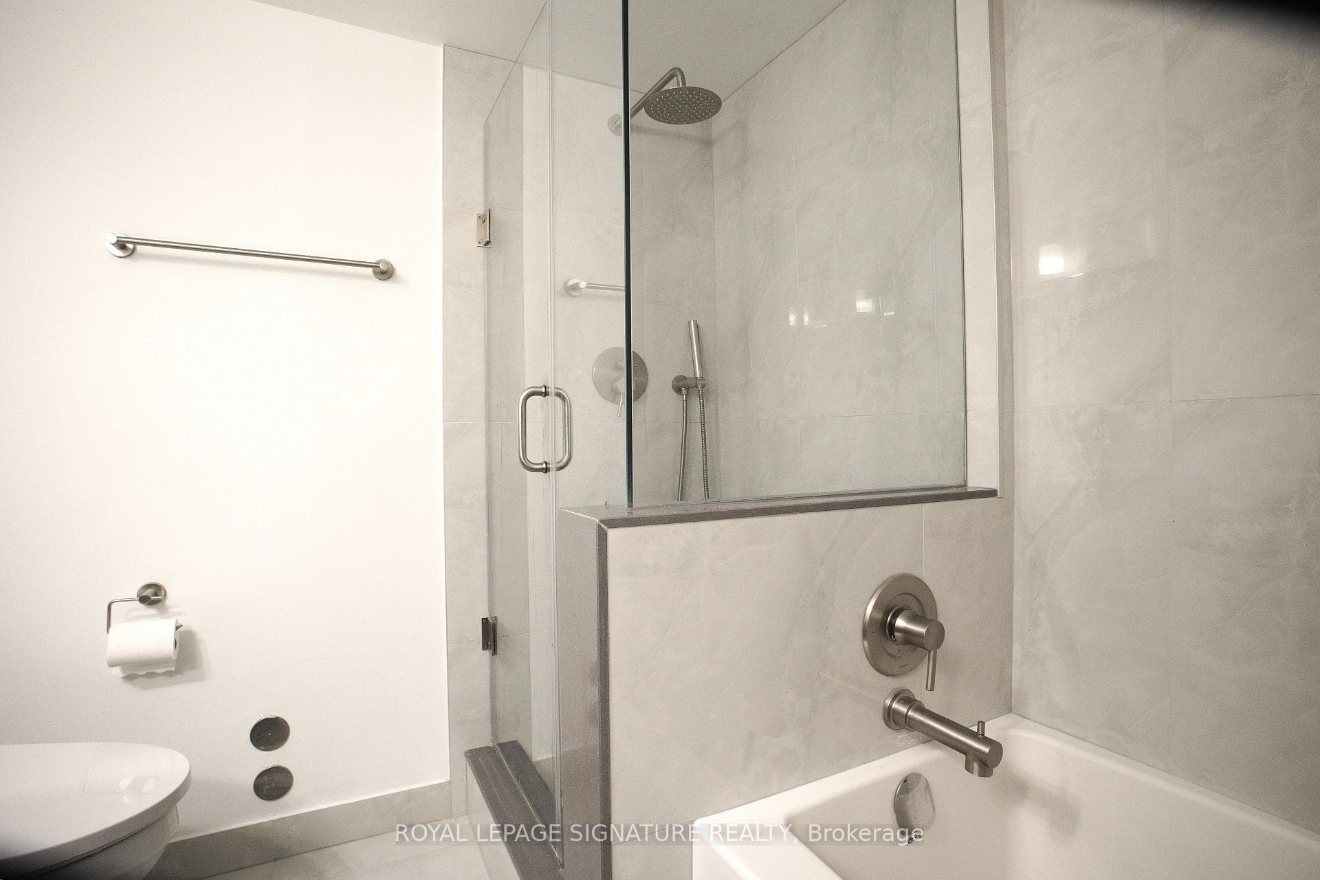 5765 Yonge Street Unit PH102 photo 12