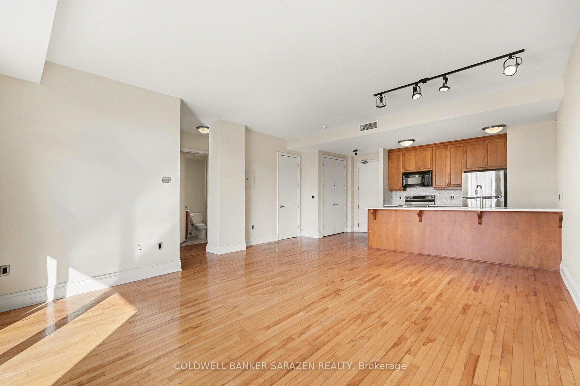 375 LISGAR Street Unit 801 photo 13