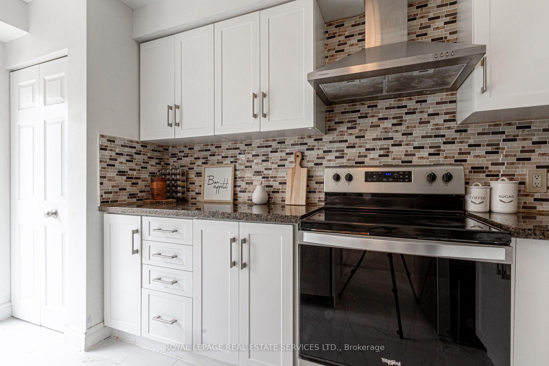 1240 Westview Terrace Unit 78 photo 15