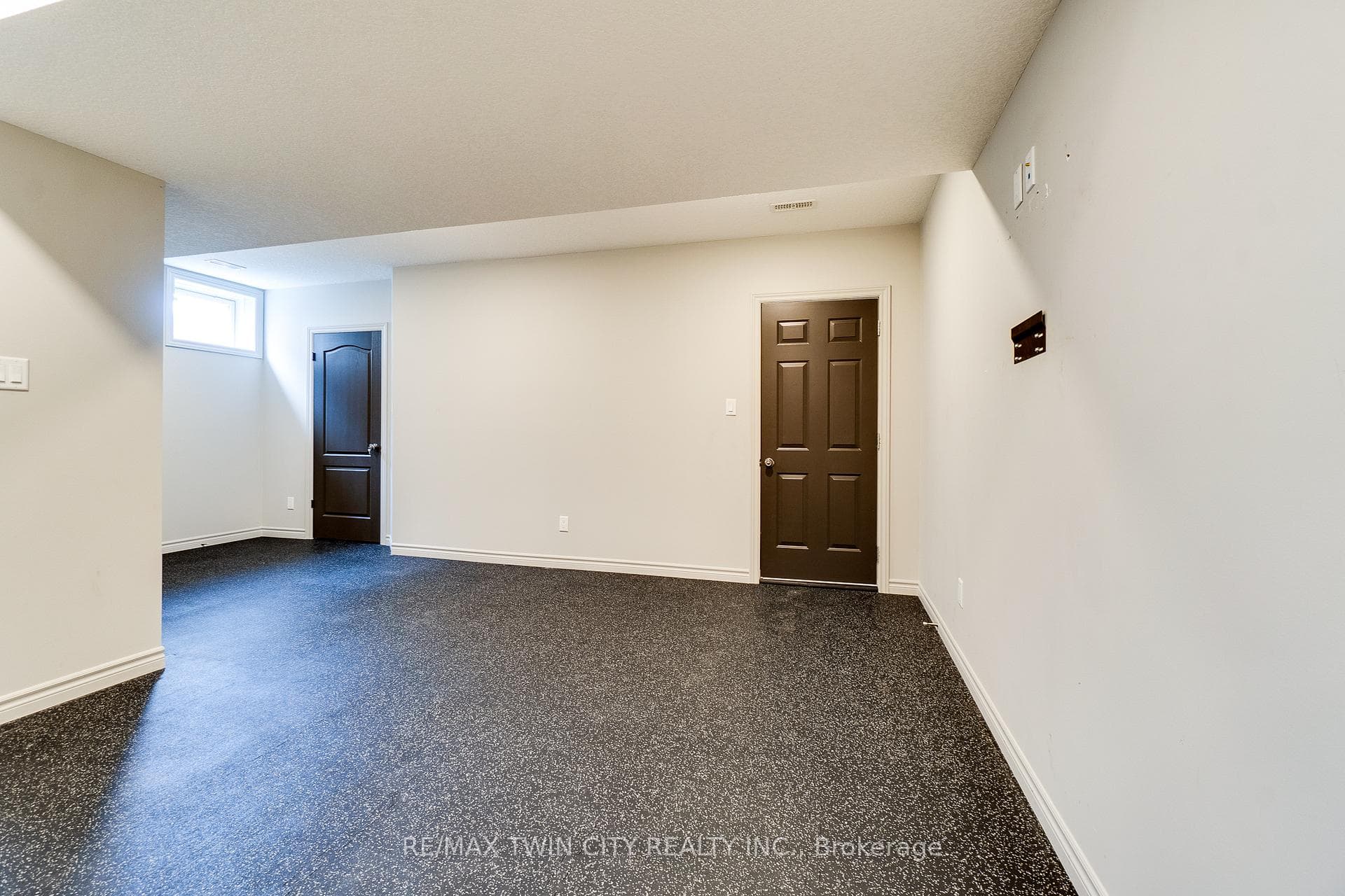 158 Water Street photo 26