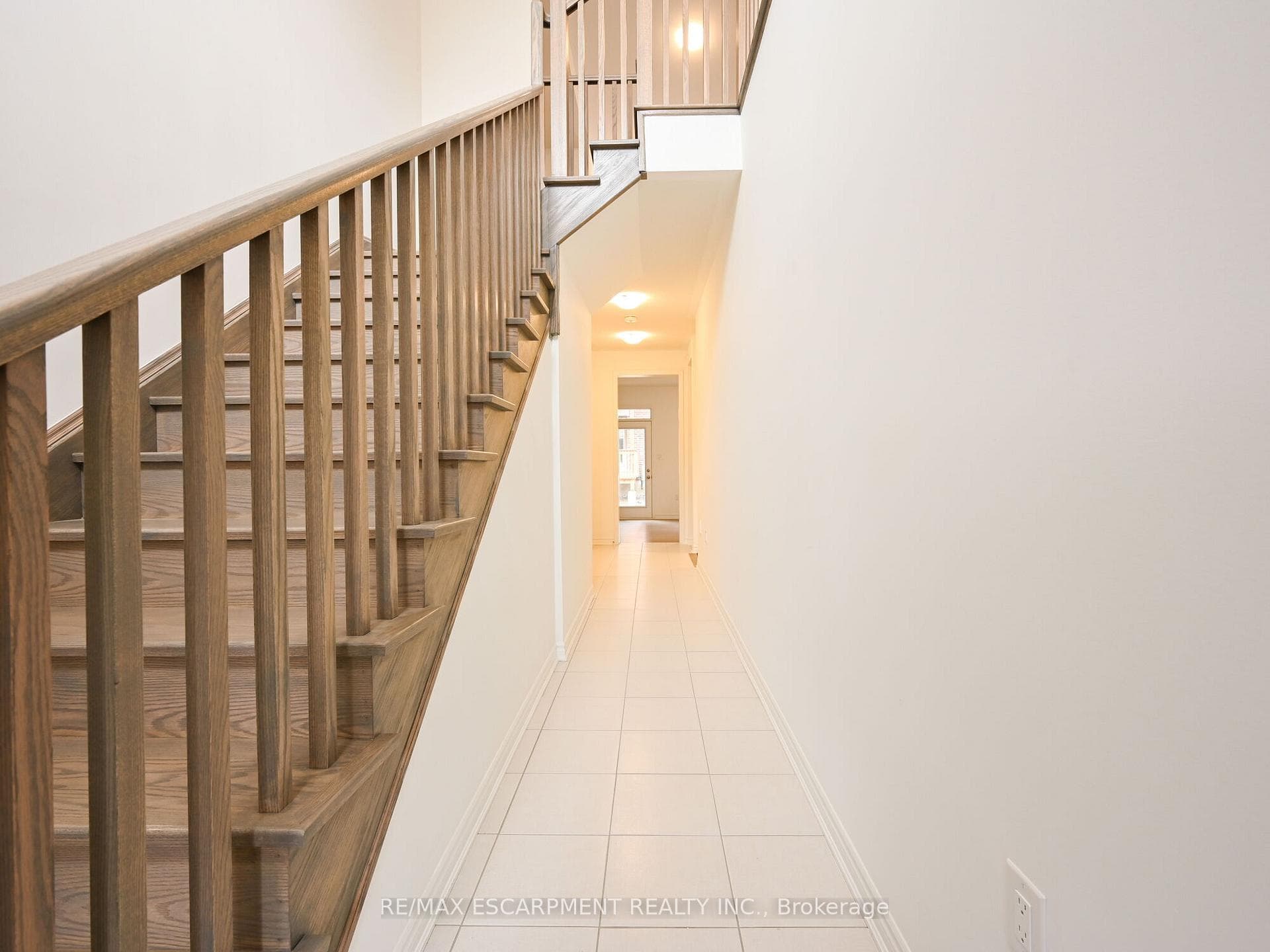 4043 Saida Street photo 4