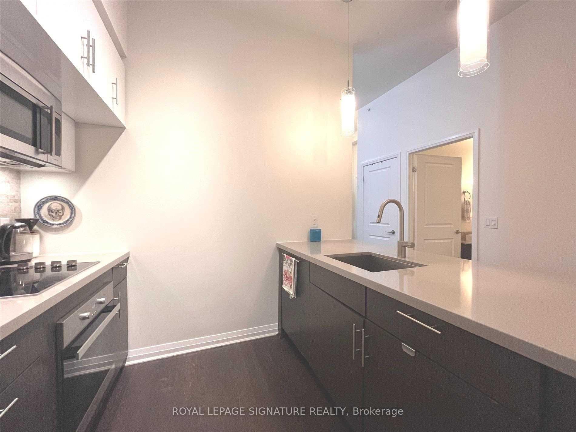8 Mercer Street Unit 211 photo 7