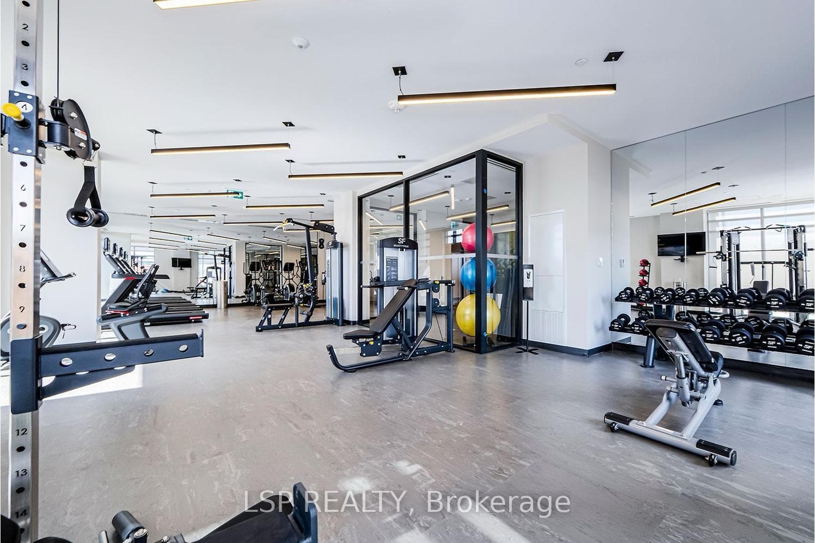 2215 Sheridan Park Drive Unit 403 photo 6