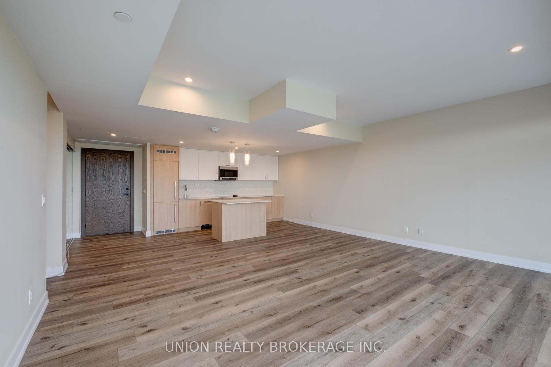 1316 Kingston Road Unit 504 photo 8